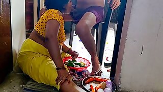 Desi Indian wife suking disk cum in mouth