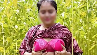 Video of fucking a beautiful desi girl while eating jute.